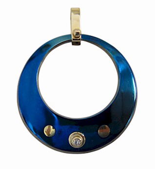 Titanium Pendant Open Circle Design